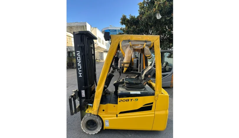 ​HYUNDAI 20BT-9 (3 TEKER) - 2 TON - AKÜLÜ FORKLİFT