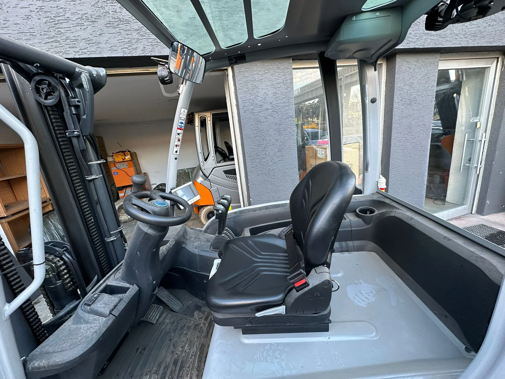 STILL RX60-30 AKÜLÜ 3 TON FORKLİFT -YENİ KASA-