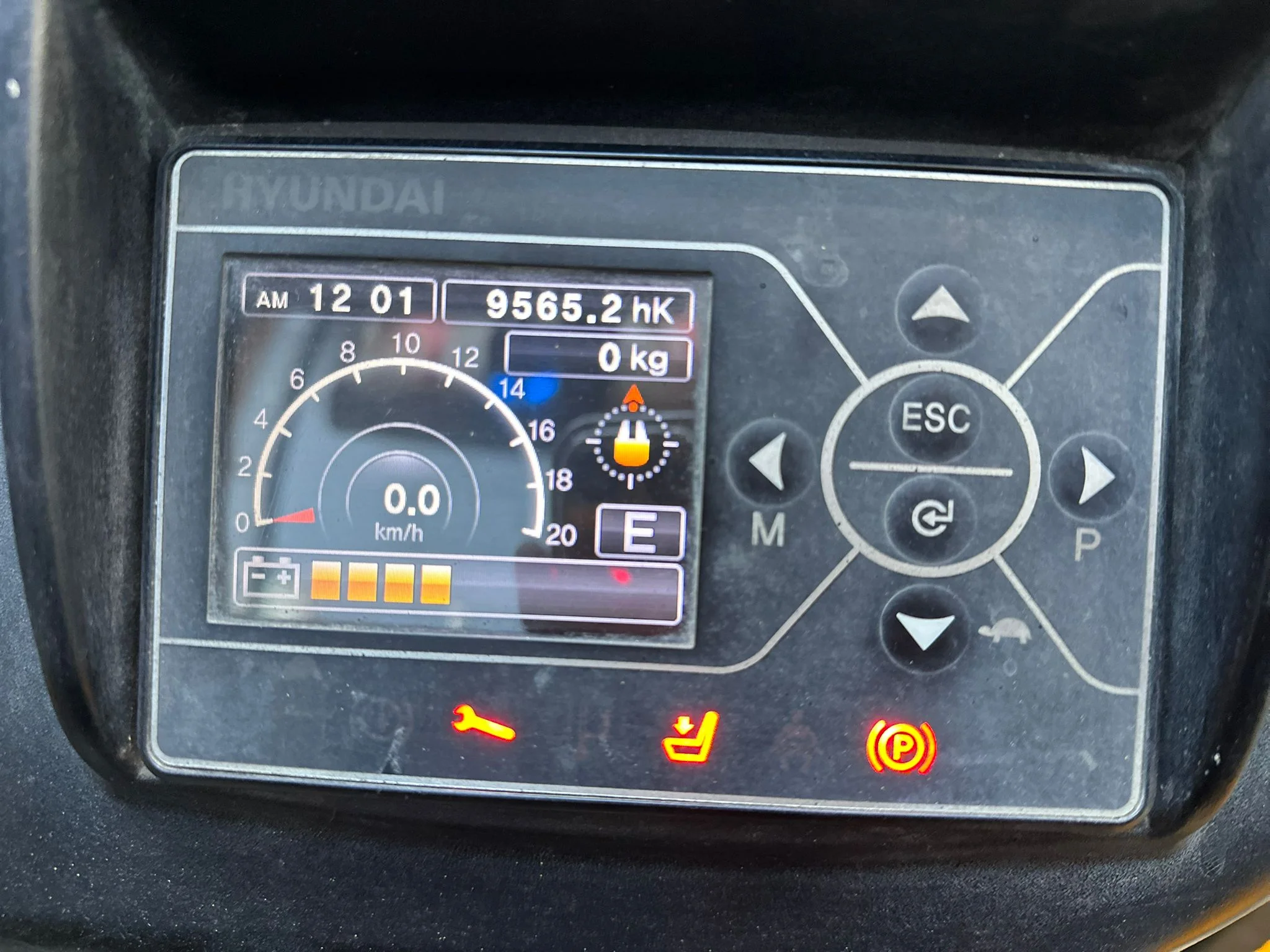 ​HYUNDAI 20BT-9 (3 TEKER) - 2 TON - AKÜLÜ FORKLİFT